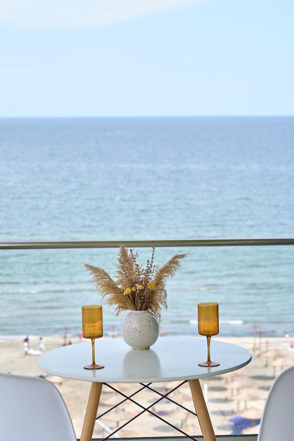 Paradise Sea View 2Bd Apt Spa N Pools Beach Resort Navodari Dış mekan fotoğraf