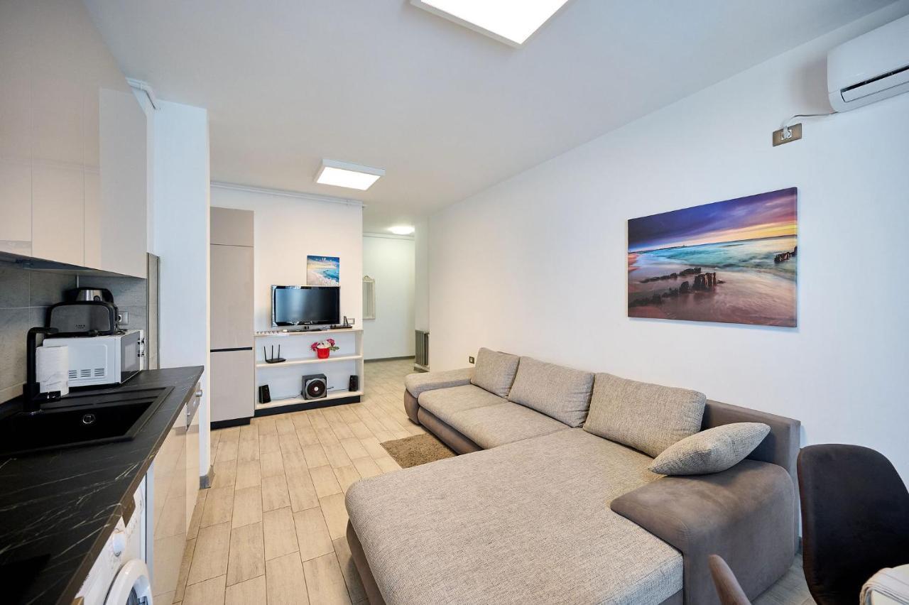 Paradise Sea View 2Bd Apt Spa N Pools Beach Resort Navodari Dış mekan fotoğraf
